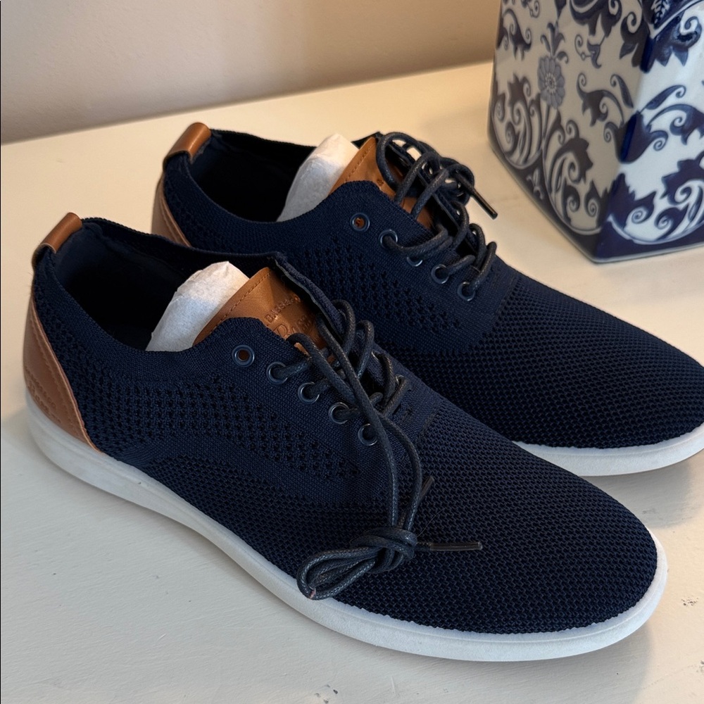 G.H. Bass & Co. Navy and Tan Men's Shoes